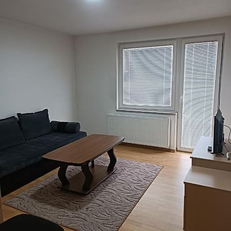 2Bdr Apt With Balcony With View- Free Parking Hotel Sarajevo Exterior photo
