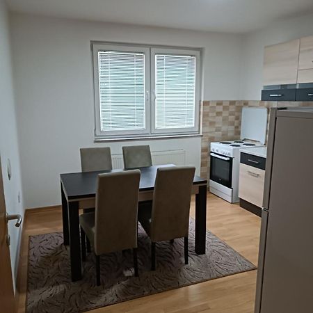 2Bdr Apt With Balcony With View- Free Parking Hotel Sarajevo Exterior photo