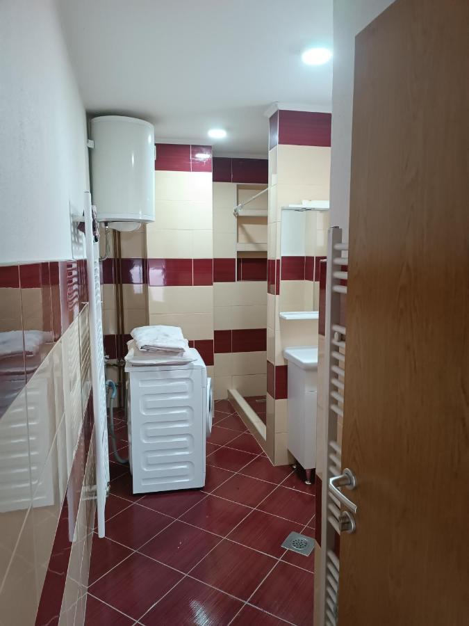 2Bdr Apt With Balcony With View- Free Parking Hotel Sarajevo Exterior photo